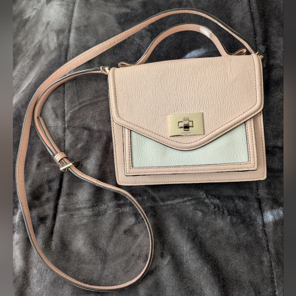 Kate Spade Elegant Pink and Cream Women's 2 Way Bag Excellent!